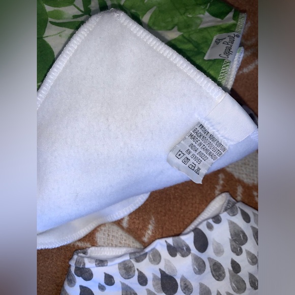 Copper Pearl Bib-Set of 4 - Picture 2 of 2